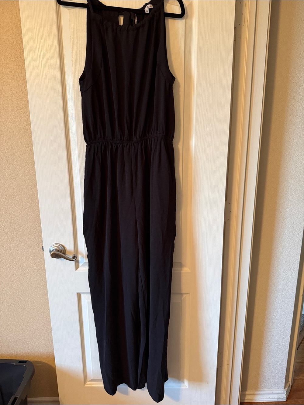 35. White Birch XL Black Sleeveless Wide-Leg Jumpsuit